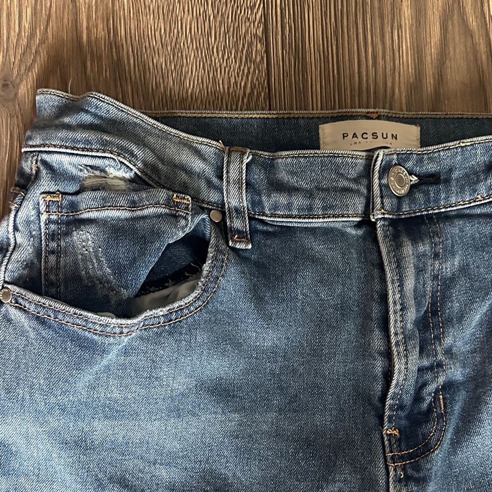 PacSun Medium Blue Ripped Cropped Jeans - Picture 10 of 10